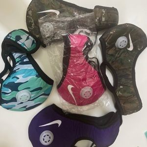 Nike gym facemaks. Good for gym or everyday usage.